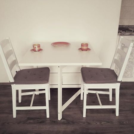 Apartman Pernink - Ubytovani V Srdci Krusnych Hor Luaran gambar